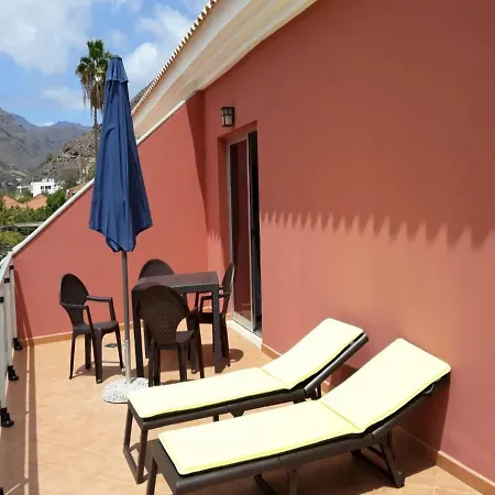 El Cercado , Peace And Quiet